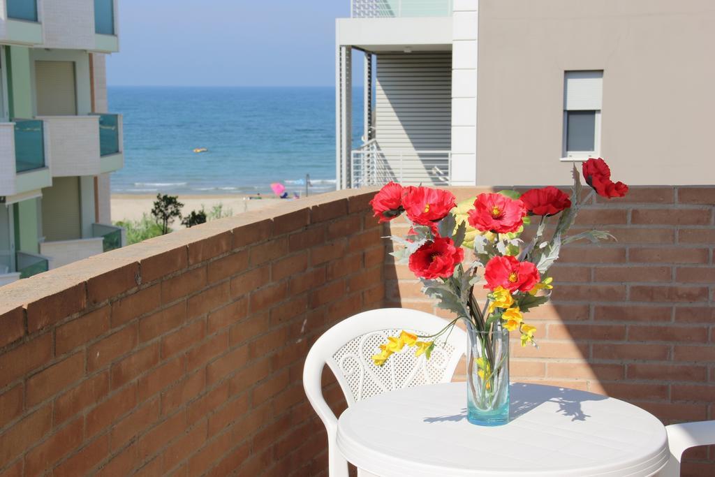 Di Matteo Hotel Roseto degli Abruzzi Kültér fotó