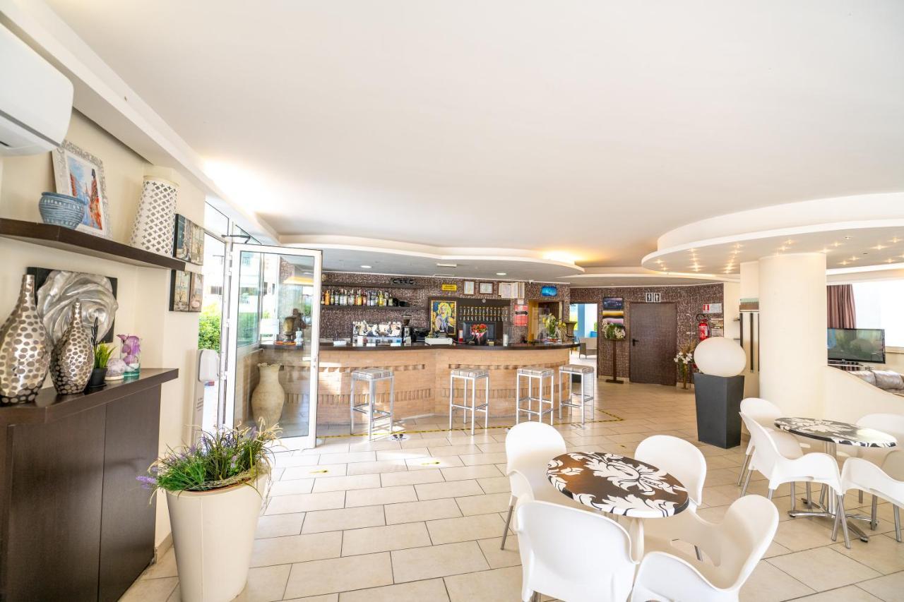 Di Matteo Hotel Roseto degli Abruzzi Kültér fotó