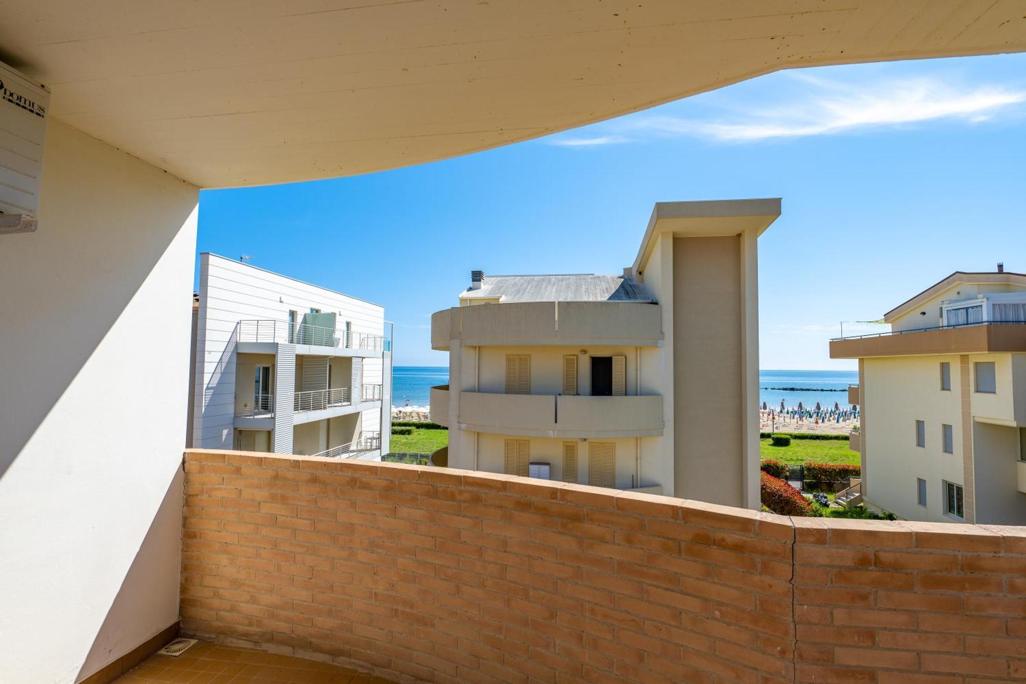 Di Matteo Hotel Roseto degli Abruzzi Kültér fotó