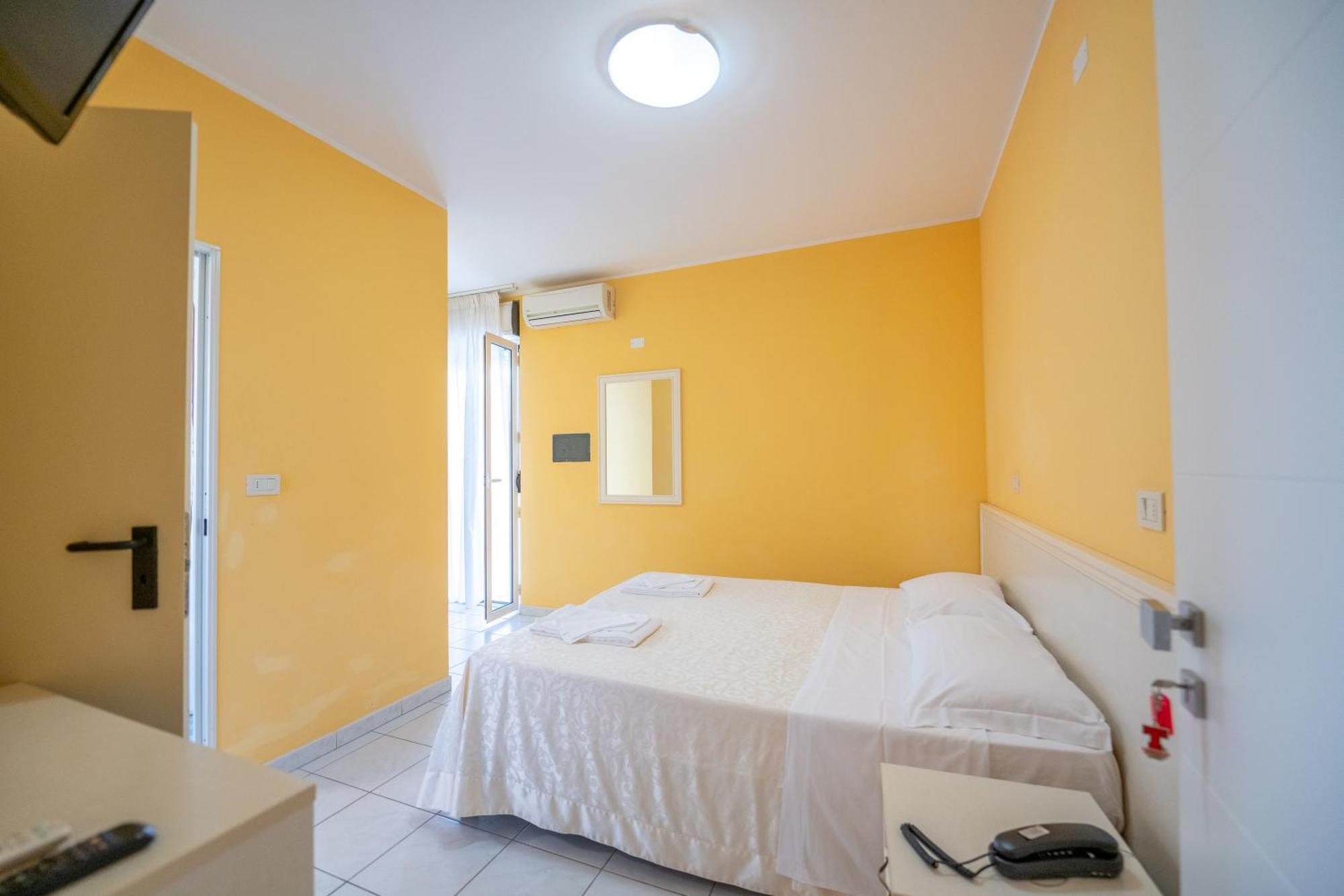 Di Matteo Hotel Roseto degli Abruzzi Kültér fotó