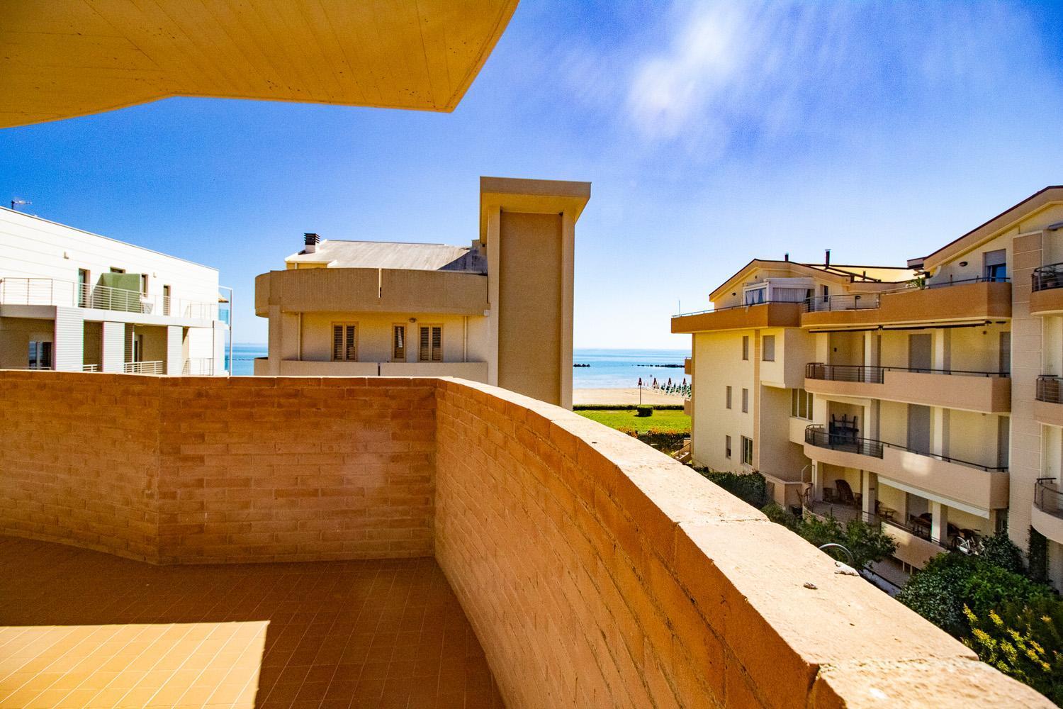 Di Matteo Hotel Roseto degli Abruzzi Kültér fotó